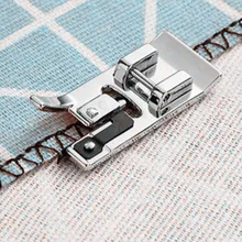 Accessori per macchine da cucire Overlock piedino verticale, coperto, per Brother,Janome Snap on foot # SA135 5BB5256