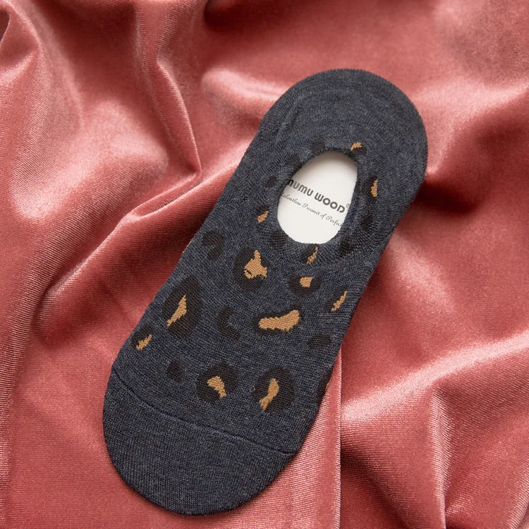 Женские носки-тапочки; Новинка года; 1 пара женских носков; хлопковые леопардовые женские лодочные носки; женские невидимые носки