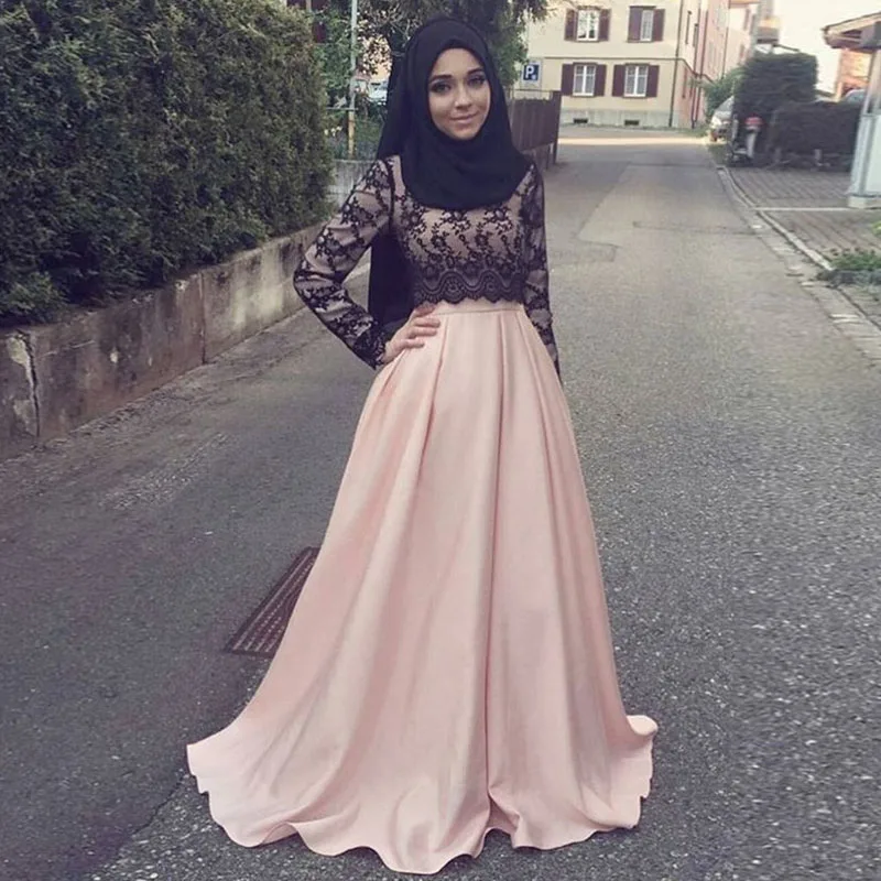 

Modest Muslim Evening Dresses Islamic Abaya With Black Lace Evening Gowns Formal Party Dress Dubai Kaftan Robe de soiree