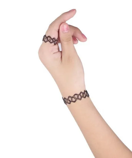 Download 55 Koleksi Gambar Henna Gelang Kaki Paling Baru Gratis
