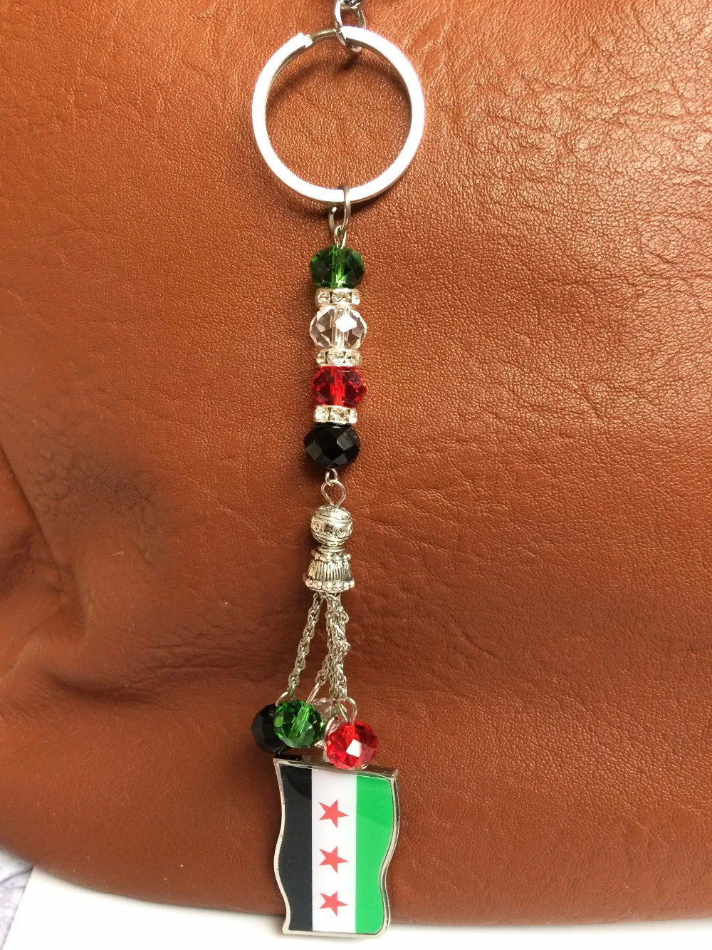 

Syrien new Syria flag jewelry Keychain car Key ring pendant Crystal beads Syrian lady bag keyring Map good gifts Syrie banner