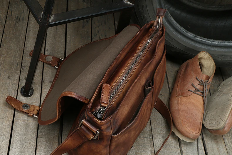 Crossbody Bags Vintage Genuine Leather Messenger Bag men Leather Shoulder Bag Men Crossbody male Fashion Casual Sling Leisure Bags Brown