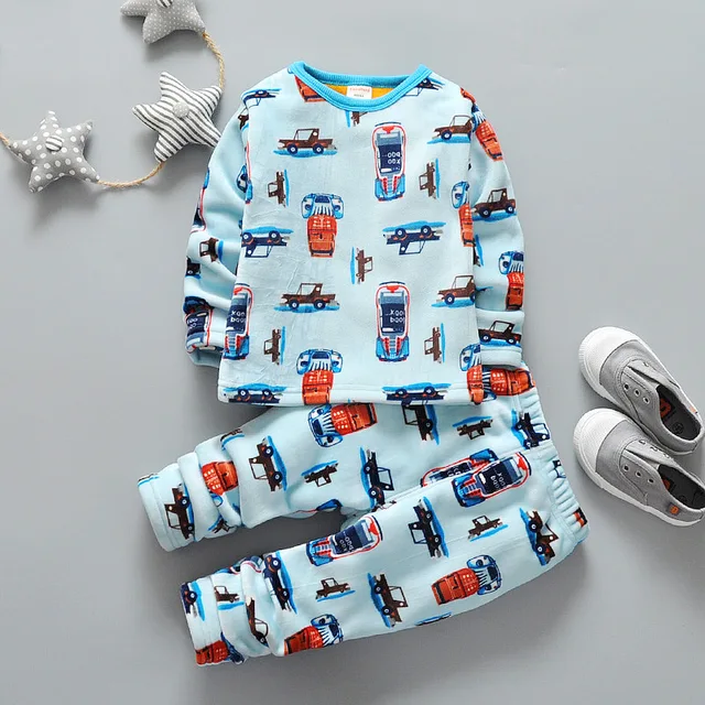 2016 Зима Infant/Новонароджених Одяг Набори Дитячі Хлопчики Дівчатка Костюми Теплі М'які Зручні Топи + Штани Діти Мультфільм Автомобіль мінні Костюми 2016 Зима Infant/Новонароджених Одяг Набори Дитячі Хлопчики Дівчатка Костюми Теплі М'які Зручні Топи + Штани Діти Мультфільм Автомобіль мінні Костюми