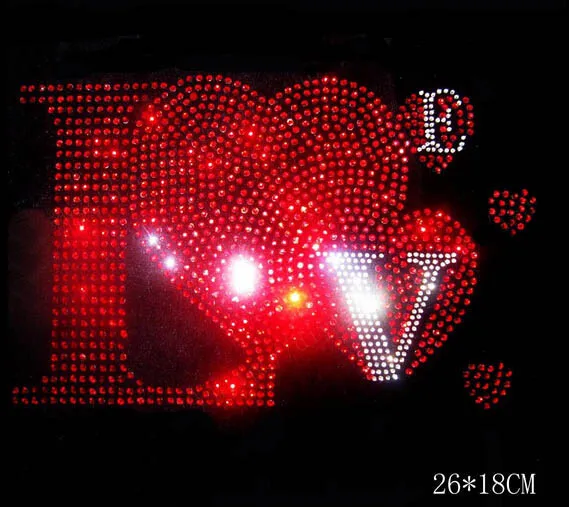 

Big red heart hot fix rhinestones hot fix iron on iron on crystal transfers design patches appliques for shirt