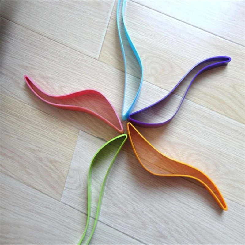 

2pcs/lot Simple plastic baking products birthday cake cutting cutters