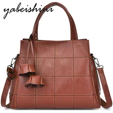 Women's leather shoulder bag flower Fringed tote lattice Crossbody bag sac a main femme luxury handbags women bags designer New Women's leather shoulder bag flower Fringed tote lattice Crossbody bag sac a main femme luxury handbags women bags designer New