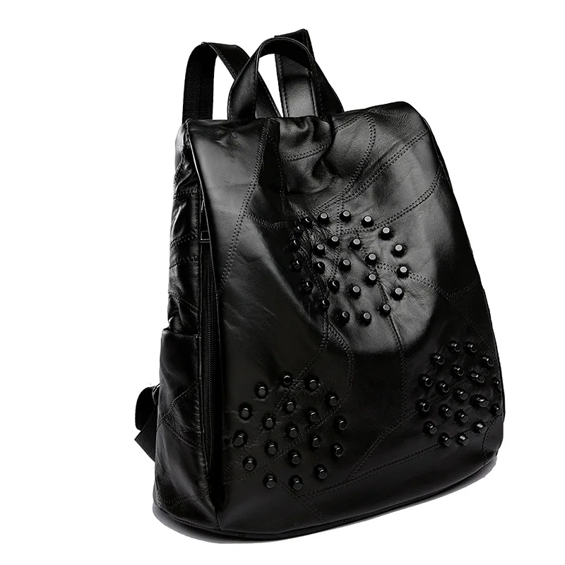 2017 European Style Rivet Sheepskin School Backpack Fashion Shoulder