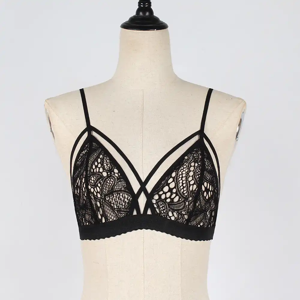 bralette de encaje negro