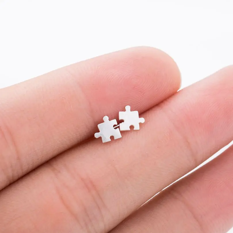 

Hfarich 925 Sterling Silver Earrings Tiny Puzzle Earring for Women Classic Korea Jewelry Jigsaw Puzzle Jewelry Stud Earrings