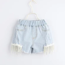Бисер джинсы с бахромой Короткие штаны для маленьких девочек, для маленьких детей уникальный Джинсовые шорты ; 5 предметов в лоте