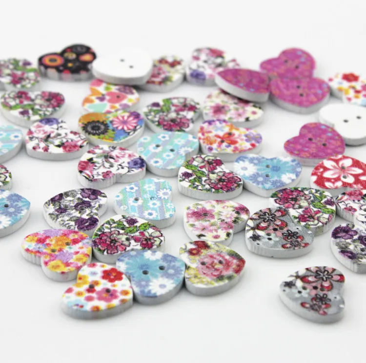 

set of 300pcs sale wood kitsch floral paint Multi Color Buttons, wood heart shape, colorful ornament for button jewelry 18mm