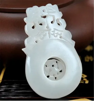 

jade wholesale authentic goods hollow retro Afghanistan white jade jade pendant jade pendant Every dog has his day
