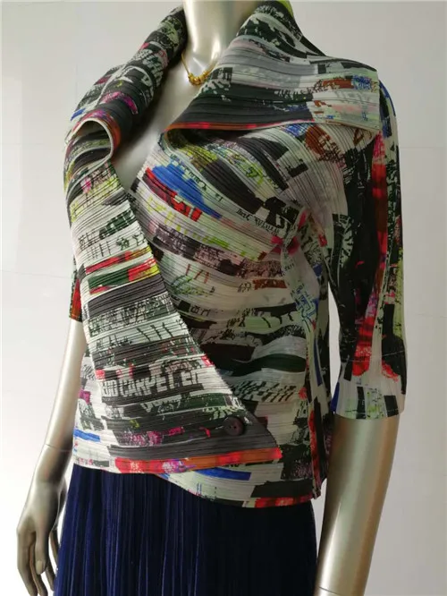 

Miyake-Two-Button Coats, Pleated Coats, Thin Lapel, Long Sleeves, New Prints