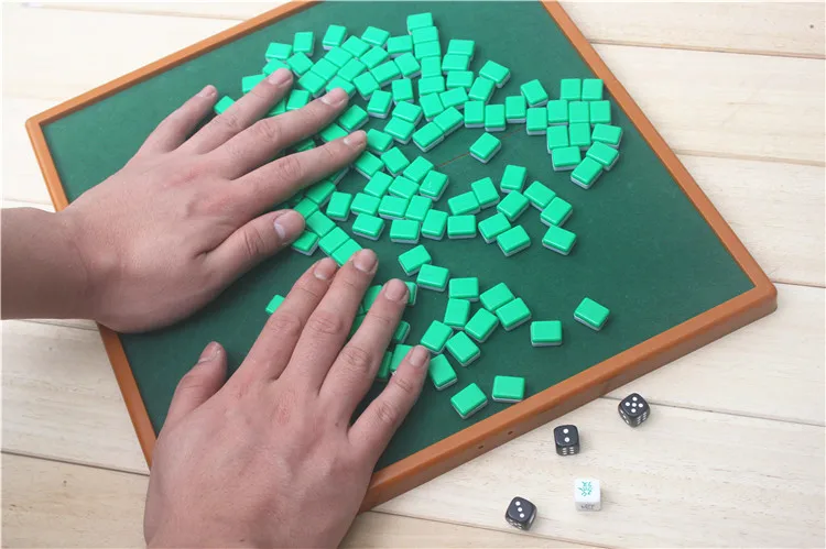 Mini Mahjong Tile Set Travel Board Game Chinese Traditional Game Green MJ022 