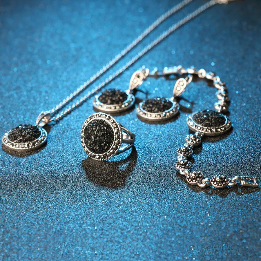 aeProduct.getSubject ()