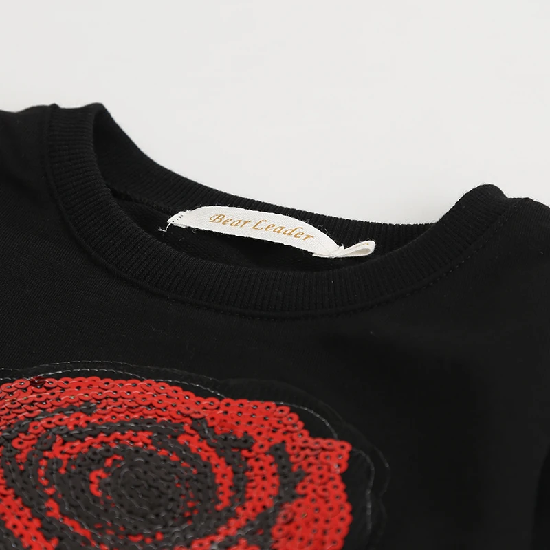 Bear Leader/ г. Новые весенние одинаковые комплекты для семьи свитер с длинными рукавами и цветочным рисунком розы для мамы и дочки+ штаны комплект из 2 предметов