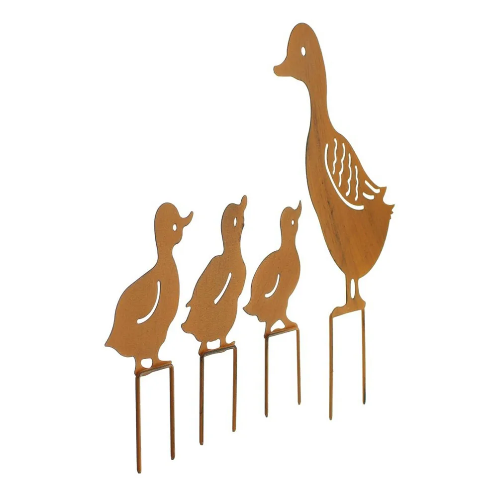 

4Pcs Home Cute Wedding Retro Rusty Garden Plugs Inserted Iron Ducks Decoration European Party Lawn