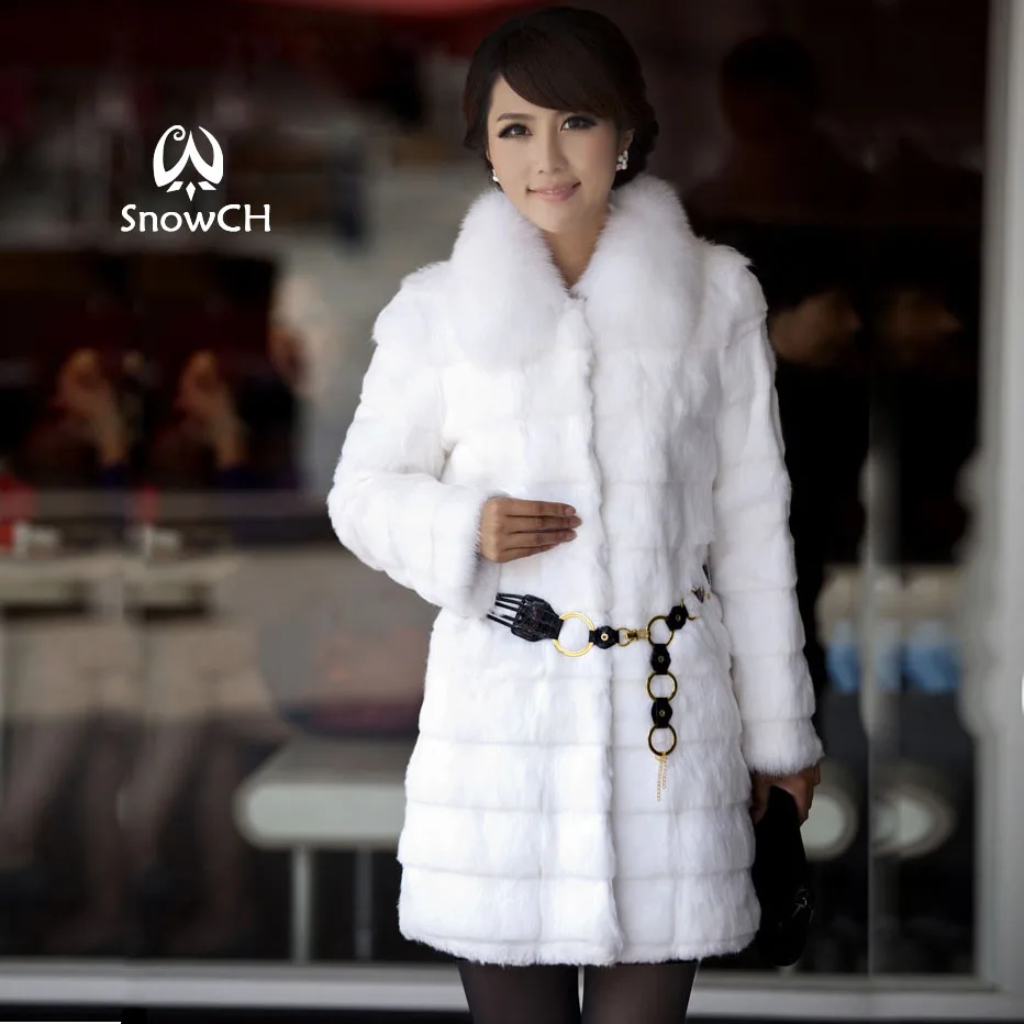 Шуба искусственная белая длинная. Шуба женская. Зимняя шубка. Шубка из искусственного меха. Белая шубка из искусственного меха