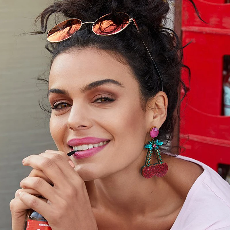

Fashion women vintage statement Earrings for women party crystal cherry drop earring Factory Price wholesale earrings