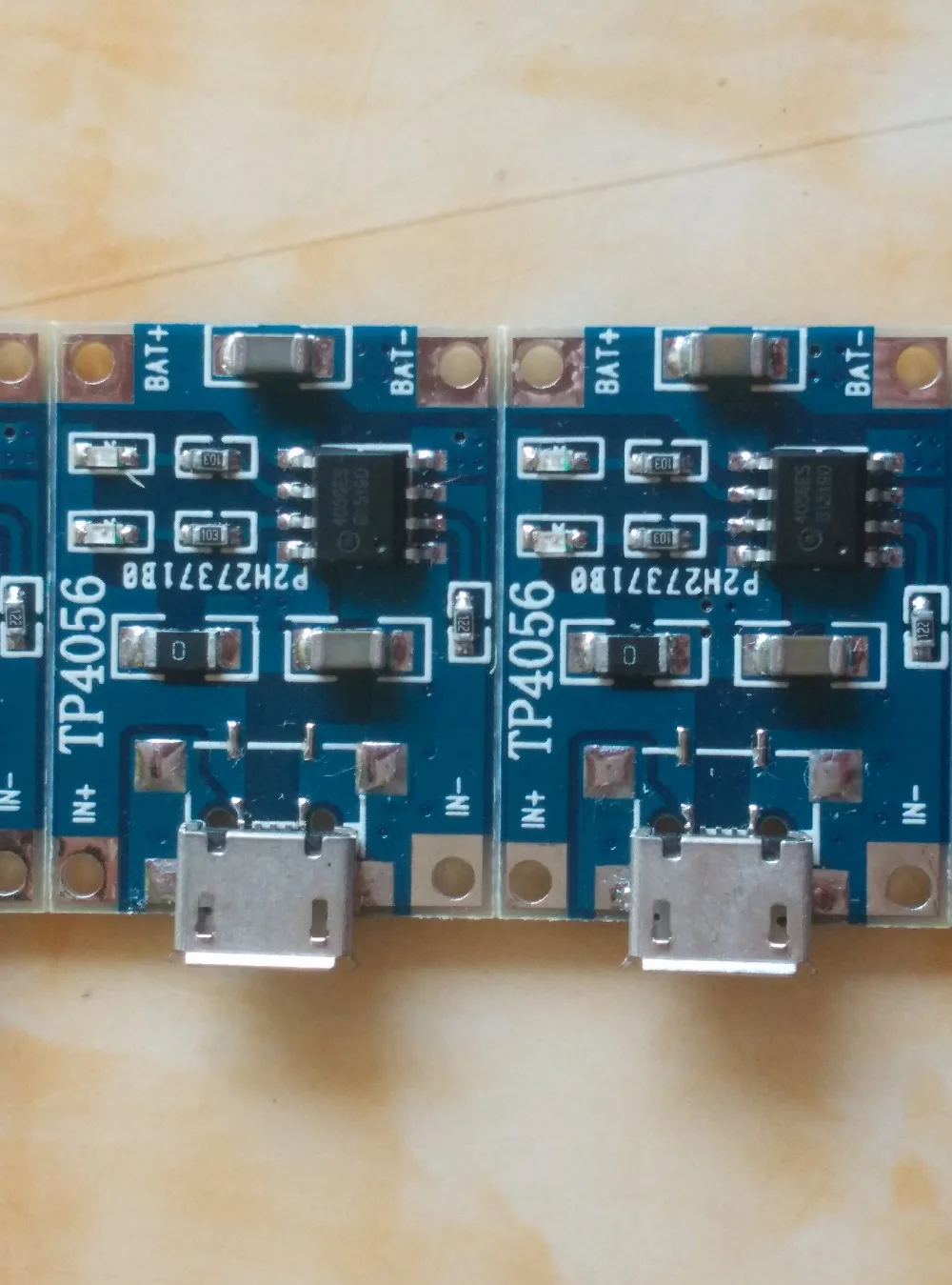 

1PCS Micro USB 18650 Lithium Battery Charging Board Charger Module+Protection Dual Functions TP4056 5V 1A DC