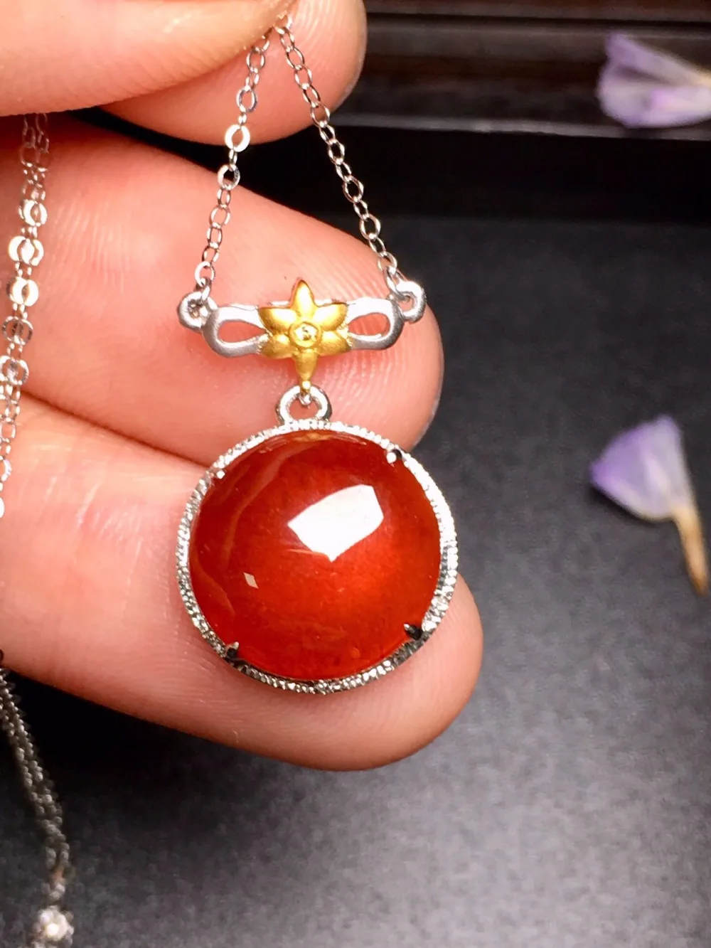 

503 Fine Jewelry Pure 18 K White Gold Jewelry 100% Natural Burmes Red Jade Gemstone Pendant Necklace Fine Pendants Necklaces