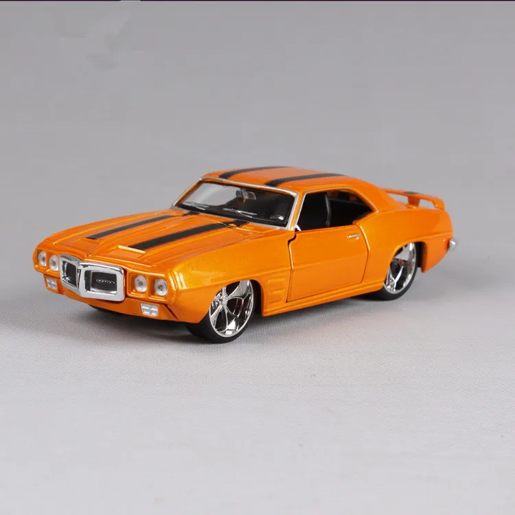 1/24 1969 Pontiac переоборудованы модель имитация сплав автомобиля| |