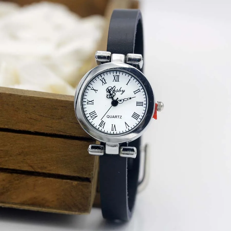 Shsby новые модные часы с кожаным ремешком женские часы с серебряным браслетом в римском стиле ЖЕНСКИЕ НАРЯДНЫЕ часы простые студенческие часы - Цвет: watch silver black
