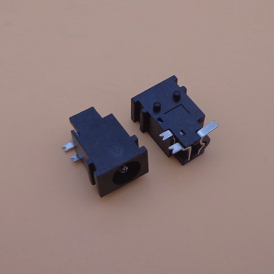 

3pcs MP3, MP4, PDA Widely Using 3pin SMT Power DC Jack Connector Socket, Hole dia 5mm