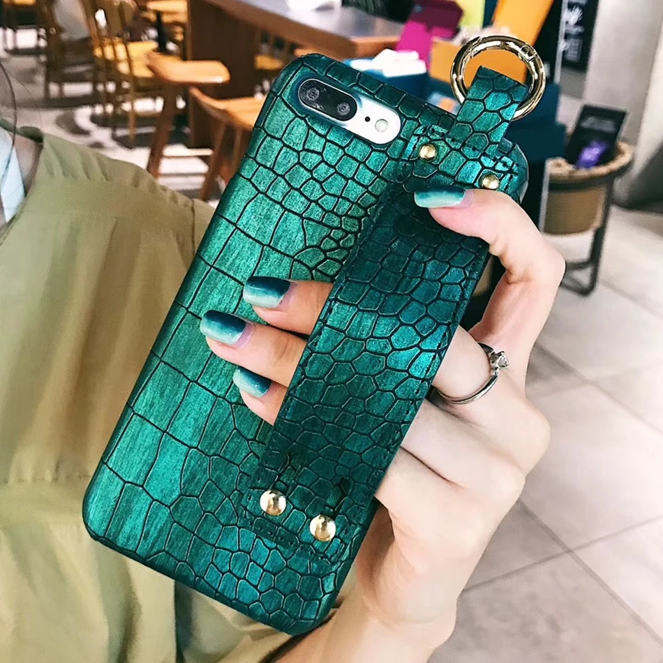 

For iPhone 7 Plus Phone Case With Strap Wrist Belt Sequin Green Crocodile Leather For iPhone XS MAX XR XS X 11 6S 7 8 Plus Case