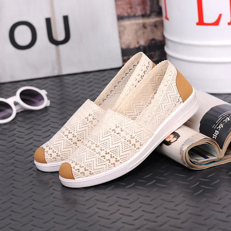 2017 Summer Flat Shoes Woman Comortable Casual Flats Outdoor Women s Shoes Leisure Hollow Breathable Women