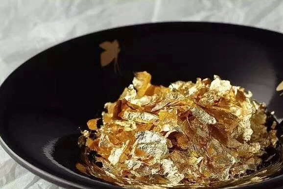 1 gram small pieces real genuine gold leaf foil flake, edible,mask,  decorative dishes, very beautiful - AliExpress