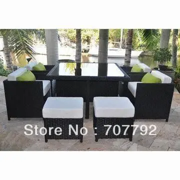 

Outdoor rattan dining set, table measures 130x130x74cm