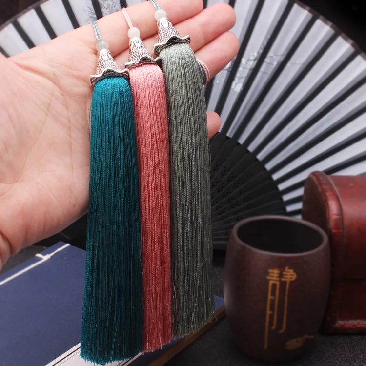 

10pcs/lot Sold Color Silk Tassel Thread Tassel For DIY Charms Pendant Necklace Earrings Findings Jewelry Making