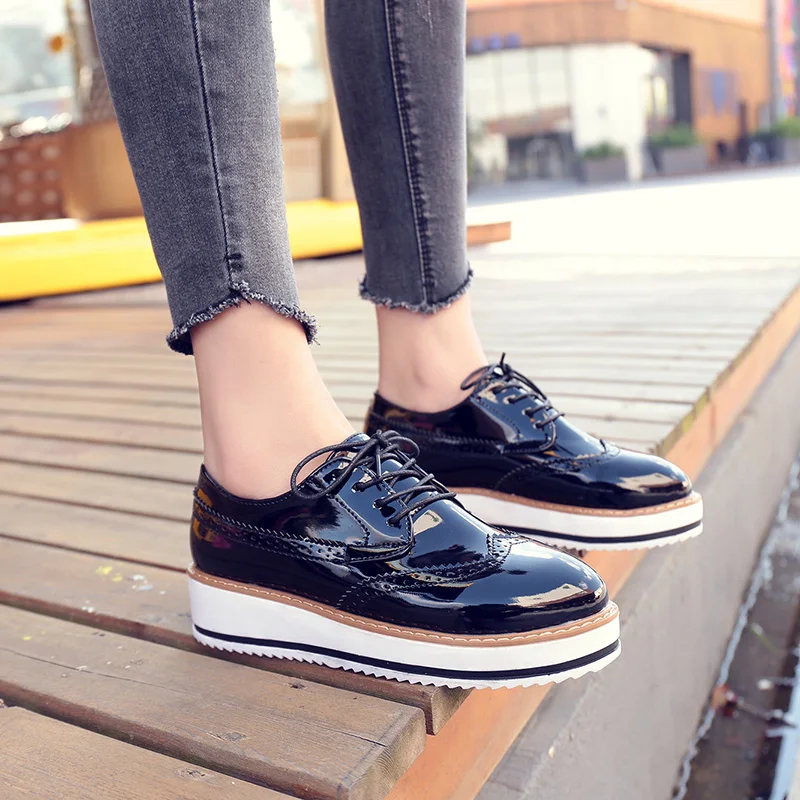 heels with small platform