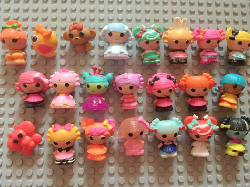 

D-003 NEW Children baby toy girl doll MGA MINI Lalaloopsy lovely cute doll 3cm 10pcs/lot