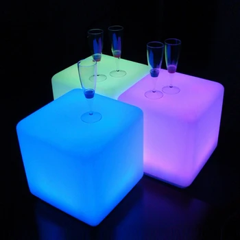 

40x40x40CM LED Cube Light Luminous Furniture Remote Control 16-Color LED Cubic Stool Lamp for Outdoor Indoor Night Party Decor