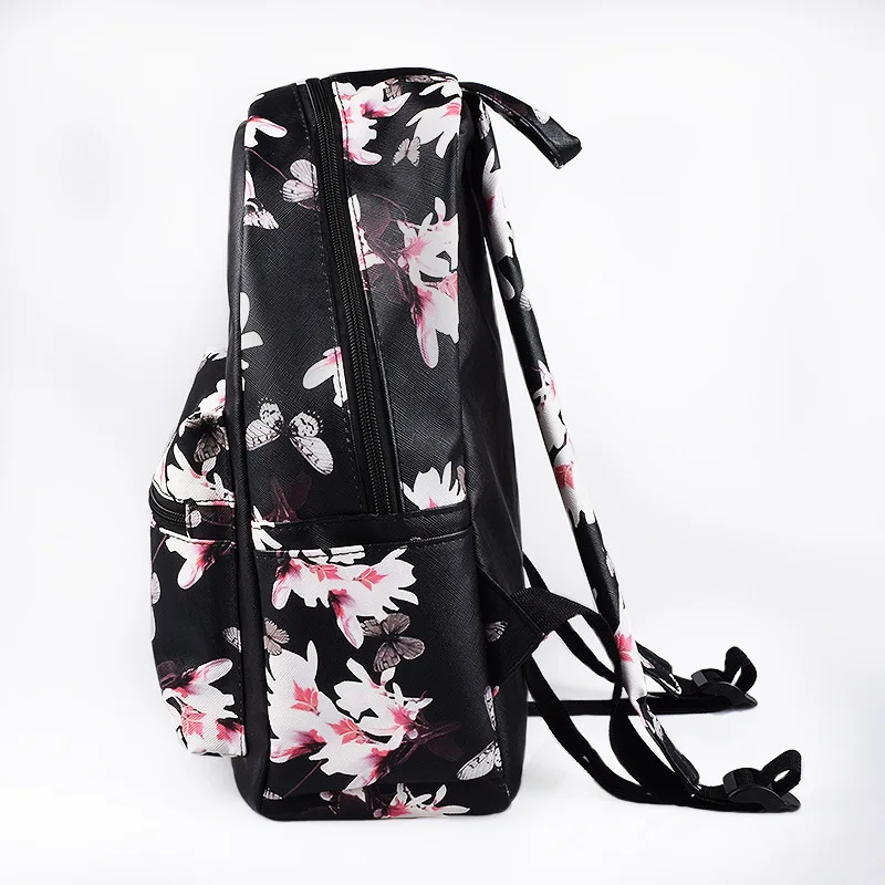 9143956323_1896186626