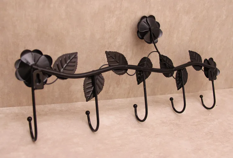 European-style iron rose design decorative wall hook wall-mounted coat hanger storage rack key holder organizer home decor