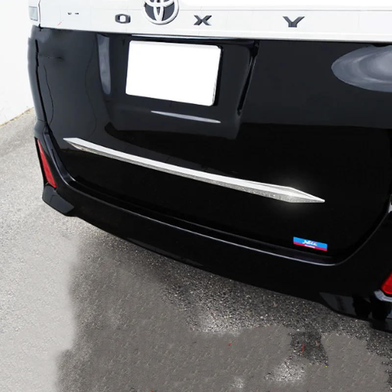 

ABS Chrome Rear Gate Garnish Trunk Lid Cover Trim For Toyota Noah Voxy 80 Series 2014 2015 2016 2017 2018 car accessories