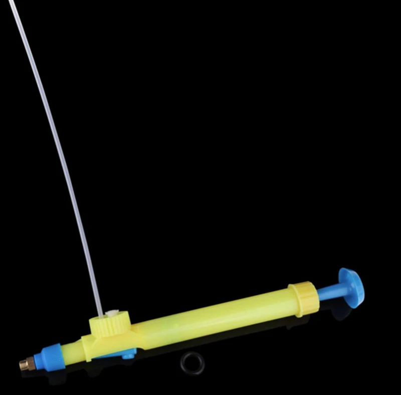 Divertente Spray Giocattoli Pistola Ad Acqua Per I Bambini Bottiglia della Bevanda Interfaccia Trolley di Plastica Pistola di Modo All'aperto Giocattoli Regali Di Compleanno