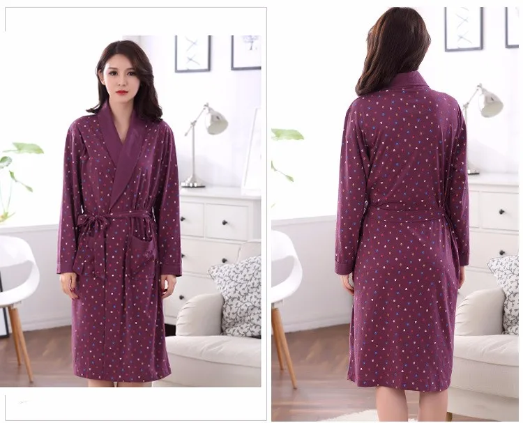 3320844132_936295648