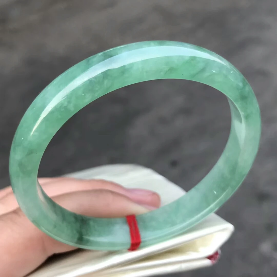 

Only One !61.6MM Certified (Grade A)100% Natural Green Jadeite JADE Bracelet Women Bangle