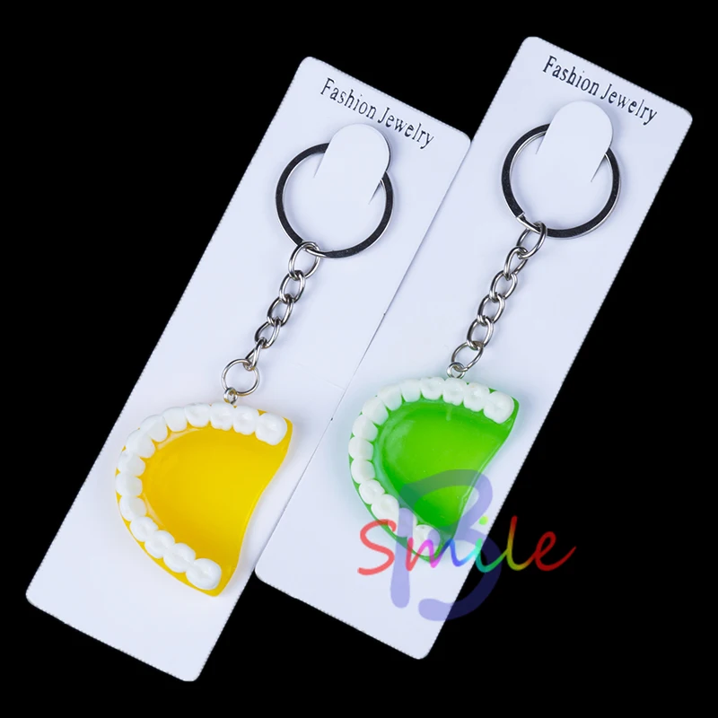 2pcs Dental Tooth Keychain Resin Molar Upper Jaw Model Shape Pendant Key Ring Dentist Decoration Clinic Ornament Gift