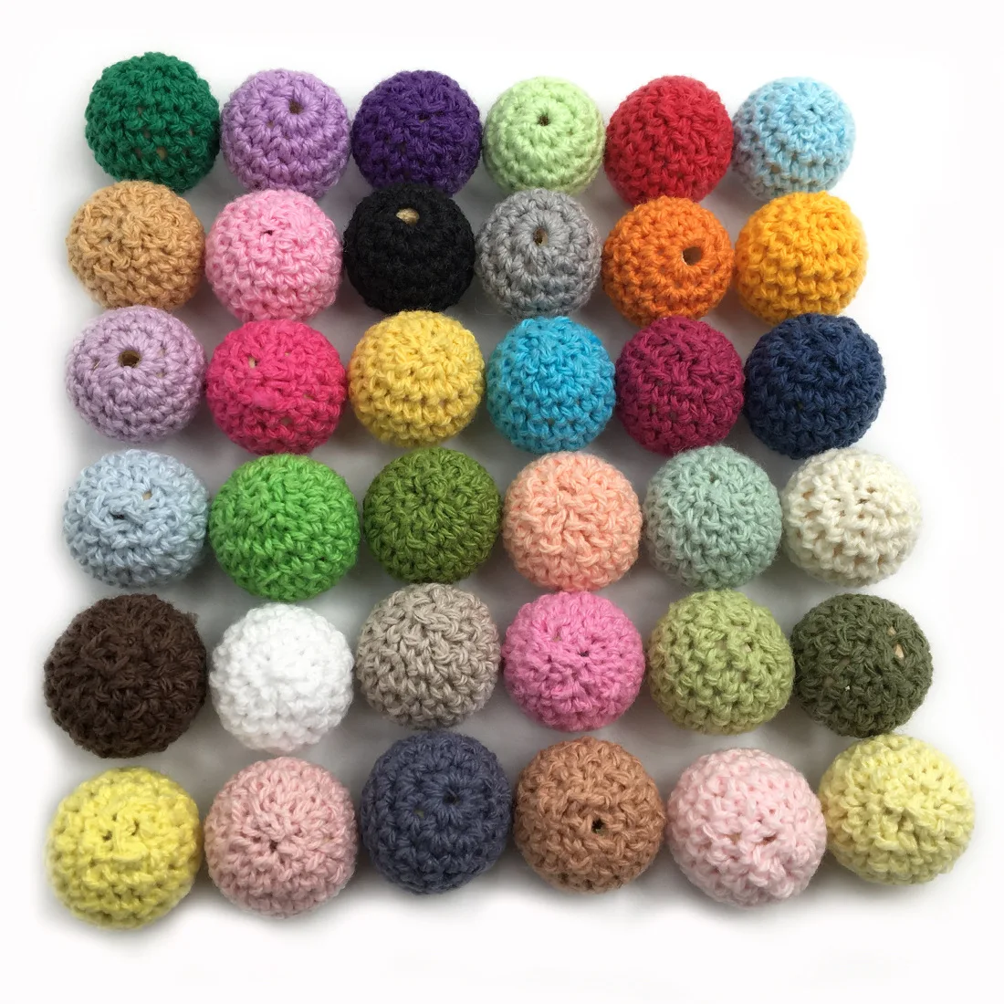 Perles au Crochet élégantes de 20mm | 100 pièces, 36 couleurs, disponibles pour choisir tricotées avec du fil de coton, perles pour la fabrication de bijoux, bricolage (lot de 100)