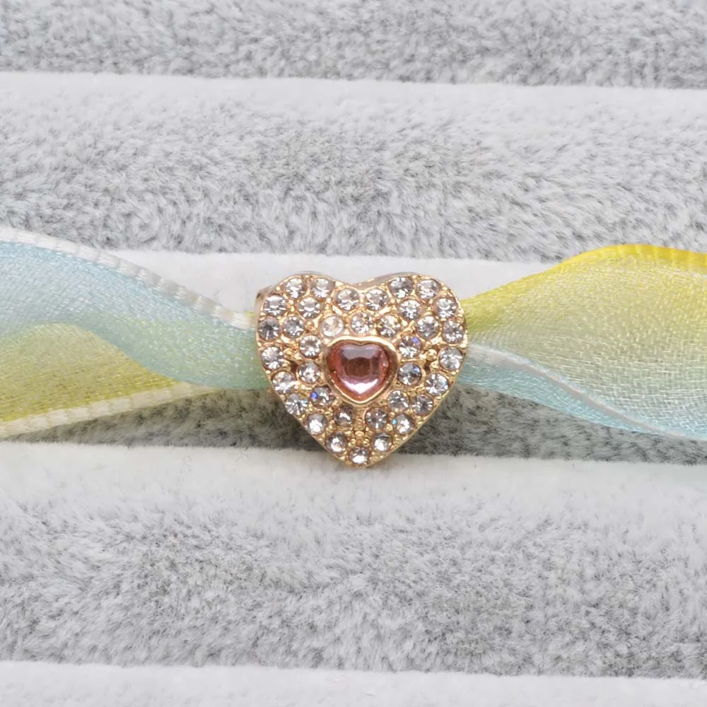 3031413153_1436279013