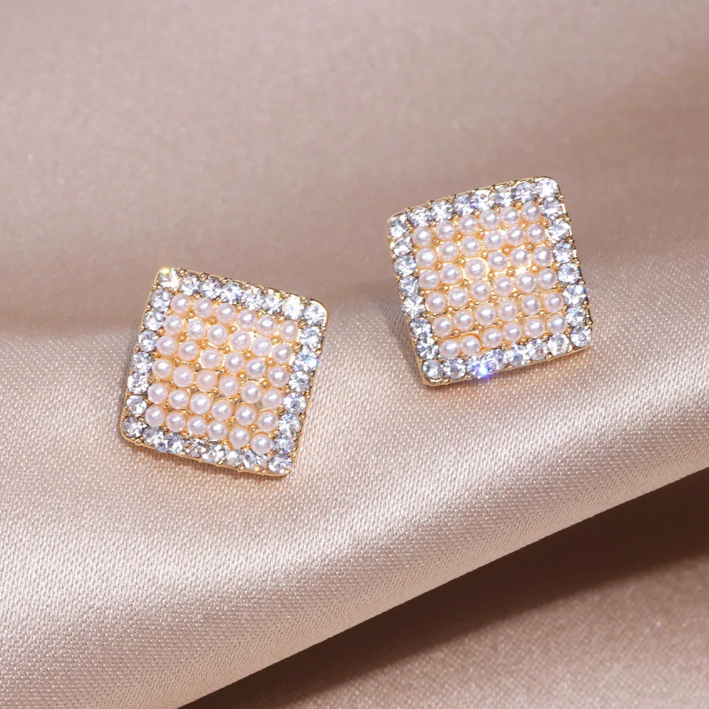 

2019 New Trendy Simulated Pearl Stud Earrings For Women Girls Square Geometric Crystal Stud Earrings Wedding Party Jewelry Gift