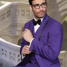 На заказ уменьшают подходящую одна кнопка фиолетовый жених смокинги нотч жениха свадебное пром костюмы( куртка+ брюки+ жилет+ галстук