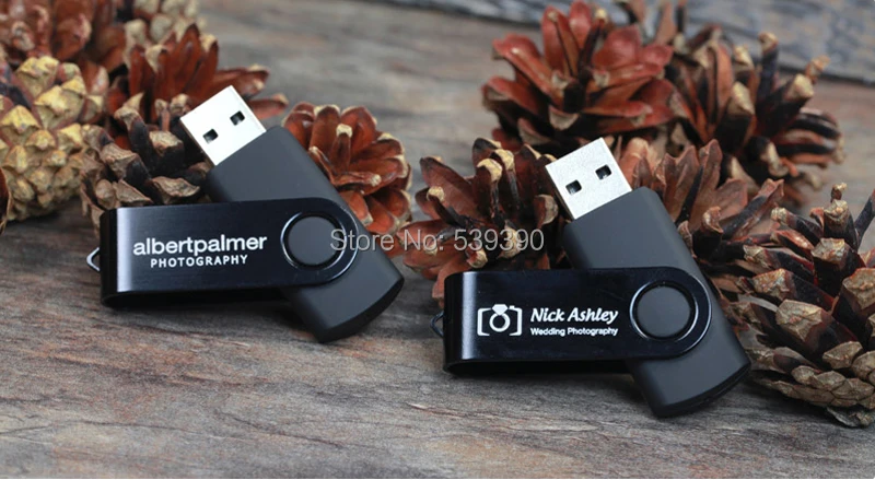 01-twister usb stick BW (4).jpg