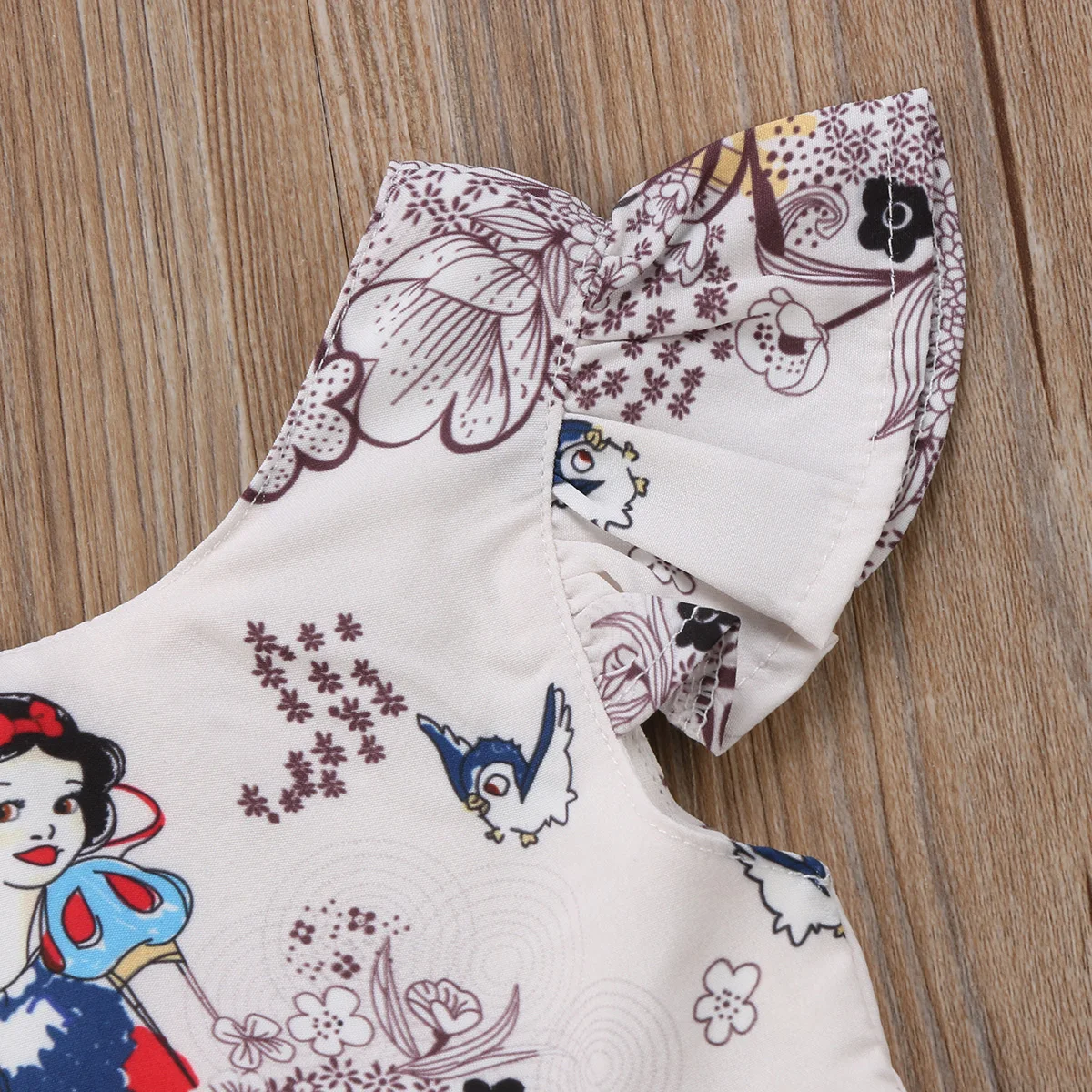 //ae01.alicdn.com/kf/HTB1PJMYajvuK1Rjy0Faq6x2aVXaJ.jpg?width=1200&height=1200&hash=2400