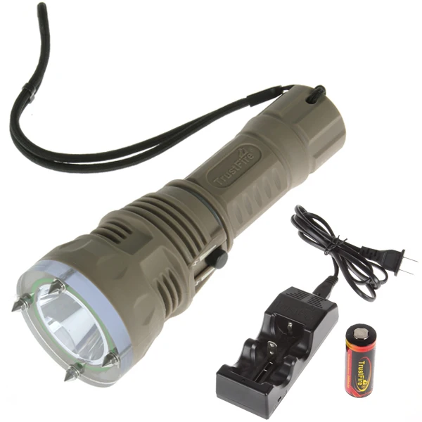 

700LM Outdoor TrustFire XM-L2 U2-1A LED Stepless Dimming Diving Flashlight with 26650 Battery & Charger